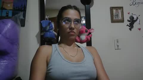 triana_bell online show from 21, 4, 2026