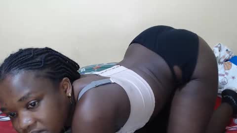 Snapshot of triceeyy chatting on 28, 3, 2026 Tracy online show from 28, 3, 2026