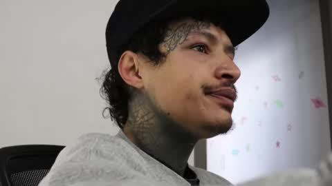 - trieone online show from 20, 10, 2025