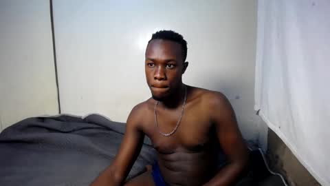 Snapshot of trisboo5 chatting on 5, 1, 2025 Trisboo5 online show from 5, 1, 2025