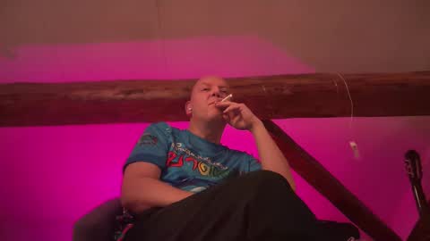 Triton online show from 12, 4, 2026