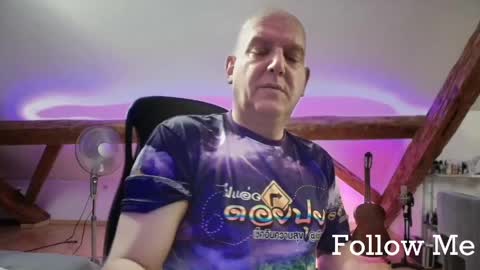 Snapshot of tritonspace chatting on 18, 5, 2026 Triton online show from 18, 5, 2026