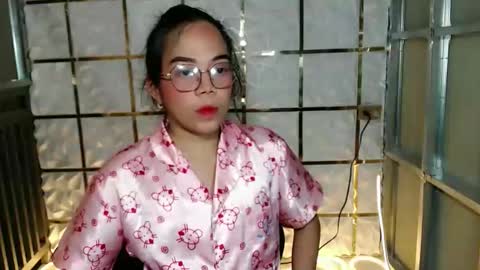 trixie_foxslut online show from 6, 2, 2026