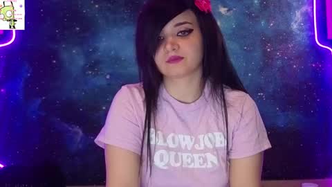 Snapshot of trixiedoescamcam chatting on 13, 5, 2026 trixiedoescamcam online show from 13, 5, 2026