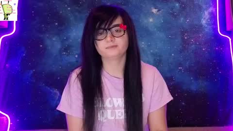 Snapshot of trixiedoescamcam chatting on 20, 5, 2026 trixiedoescamcam online show from 20, 5, 2026