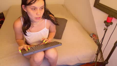 trixx_01 online show from 26, 10, 2025