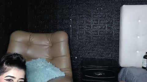 Snapshot of trixxiee_ chatting on 18, 2, 2025 trixxiee_ online show from 18, 2, 2025