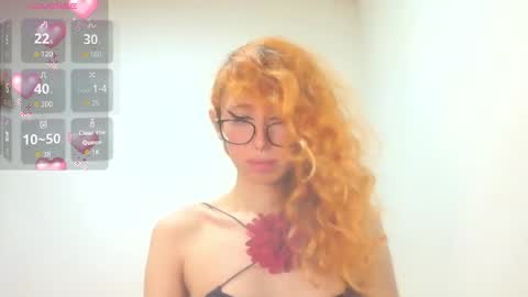 Trixy Rose online show from 30, 11, 2025