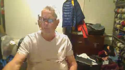 Troffer online show from 19, 2, 2026