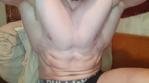 Snapshot of troncq chatting on 5, 2, 2025 Troncq online show from 5, 2, 2025