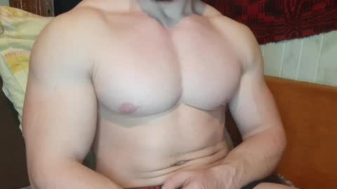 Snapshot of troncq chatting on 18, 2, 2025 Troncq online show from 18, 2, 2025