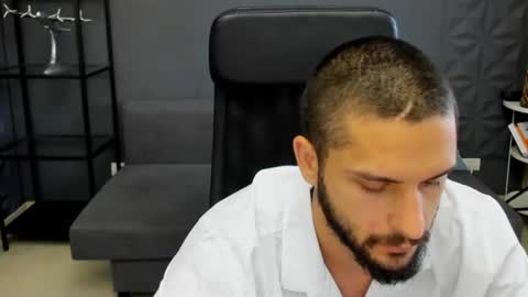 TroyWade online show from 26, 6, 2026