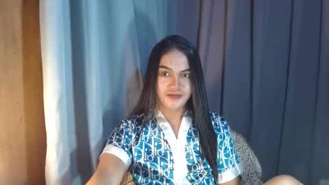 Snapshot of ts_afamhunterxx chatting on 28, 10, 2025 Goddess Mira online show from 28, 10, 2025