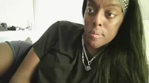 Amber White online show from 12, 5, 2026