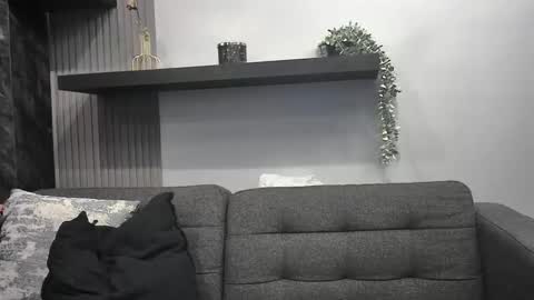 Lexi Longg online show from 4, 4, 2026