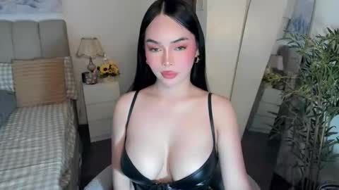 Graciella online show from 4, 5, 2026