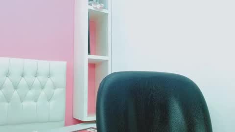 Snapshot of ttimy_x_boy chatting on 7, 2, 2026 ttimy online show from 7, 2, 2026