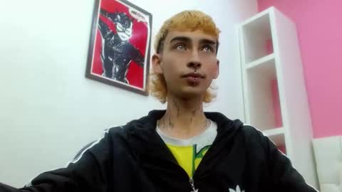 Snapshot of ttimy_x_boy chatting on 4, 3, 2026 ttimy online show from 4, 3, 2026