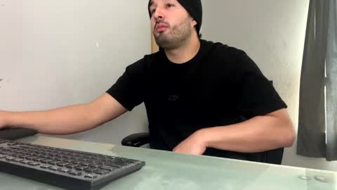 Snapshot of tuamante000 chatting on 6, 12, 2024 Stimulation make me Cum in Public or in Pvt online show from 6, 12, 2024