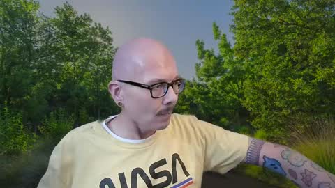 Snapshot of tumbles05 chatting on 26, 10, 2025 tumbling through online show from 26, 10, 2025