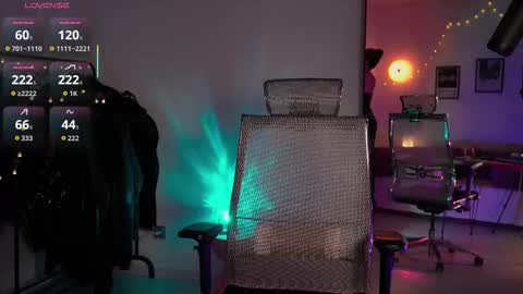 Snapshot of tv_miss chatting on 16, 2, 2026 Miss Veth online show from 16, 2, 2026