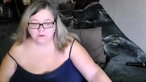 Lana online show from 23, 2, 2026