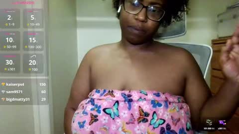 Snapshot of twiceasbadd_ chatting on 12, 1, 2025 onlyfanstwiceasbadd online show from 12, 1, 2025