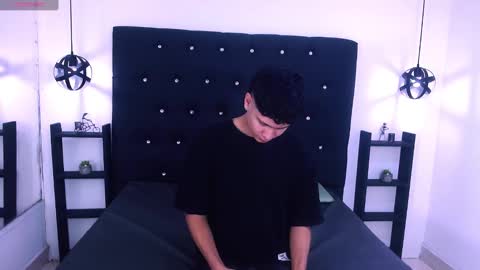 Snapshot of twink_bunny chatting on 4, 10, 2025 samu online show from 4, 10, 2025