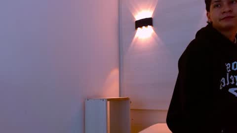 Snapshot of twink_bunny chatting on 17, 12, 2025 samu online show from 17, 12, 2025