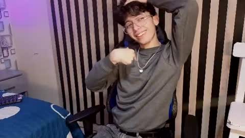 Snapshot of twink_sebas7 chatting on 1, 7, 2026 Sebastin online show from 1, 7, 2026