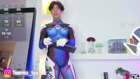 Snapshot of twink_teemo chatting on 13, 9, 2025 twink_teemo online show from 13, 9, 2025