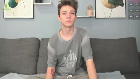 Snapshot of twinkguy_slim chatting on 23, 9, 2025 Viego Pattel online show from 23, 9, 2025