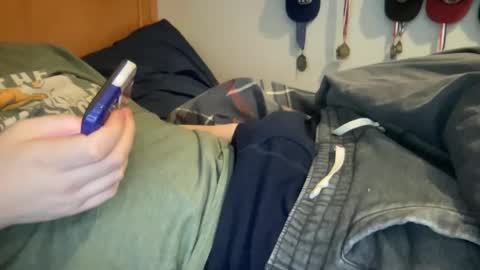 Snapshot of twinkmikexxx12 chatting on 2, 2, 2025 mike online show from 2, 2, 2025