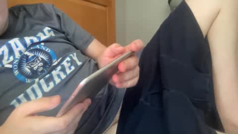 Snapshot of twinkmikexxx12 chatting on 11, 9, 2025 mike online show from 11, 9, 2025