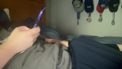 Snapshot of twinkmikexxx12 chatting on 15, 9, 2025 mike online show from 15, 9, 2025