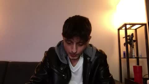 Derrick online show from 3, 12, 2025