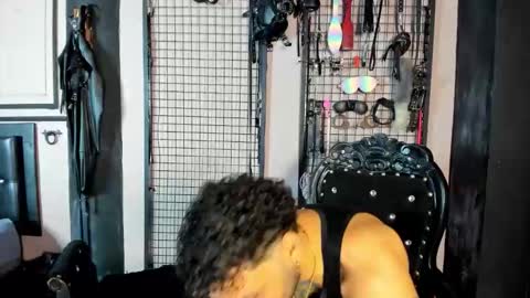 Clio  Tadeo online show from 2, 2, 2026