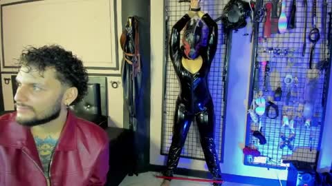 Clio  Tadeo online show from 6, 4, 2026