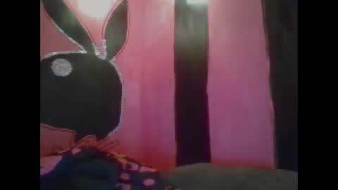 twizzytoxic22 online show from 4, 6, 2026