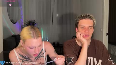 Molly and Nick online show from 18, 3, 2026