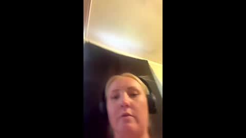 two spacebunz online show from 2, 3, 2025