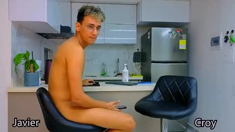 twoboyshot24 online show from 16, 5, 2026
