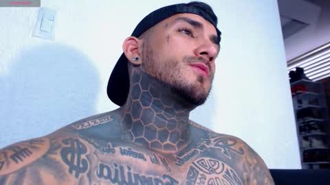 Angel online show from 4, 12, 2025