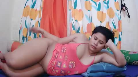 Lyn and lea online show from 8, 3, 2025