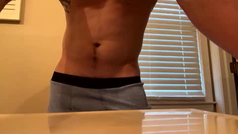 Snapshot of tyler8954 chatting on 3, 4, 2026 tyler8954 online show from 3, 4, 2026