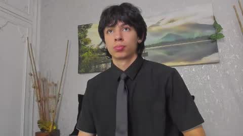 Snapshot of tyler_durtenn chatting on 7, 6, 2026 Tyler online show from 7, 6, 2026