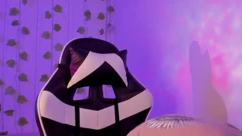 Tyler Garcia  online show from 3, 2, 2025