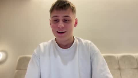 Snapshot of tyler_garrner chatting on 12, 9, 2025 tyler_garrner online show from 12, 9, 2025