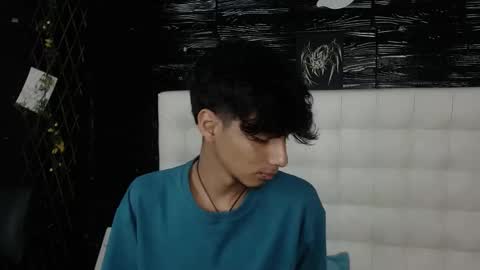Snapshot of tyler_wolf_1 chatting on 20, 10, 2025 tyler_wolf_1 online show from 20, 10, 2025