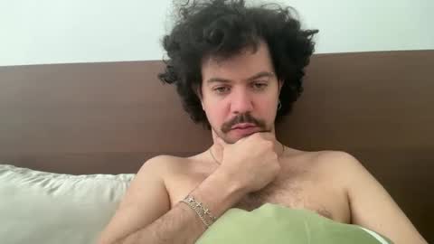 Tyleruzi online show from 10, 12, 2024